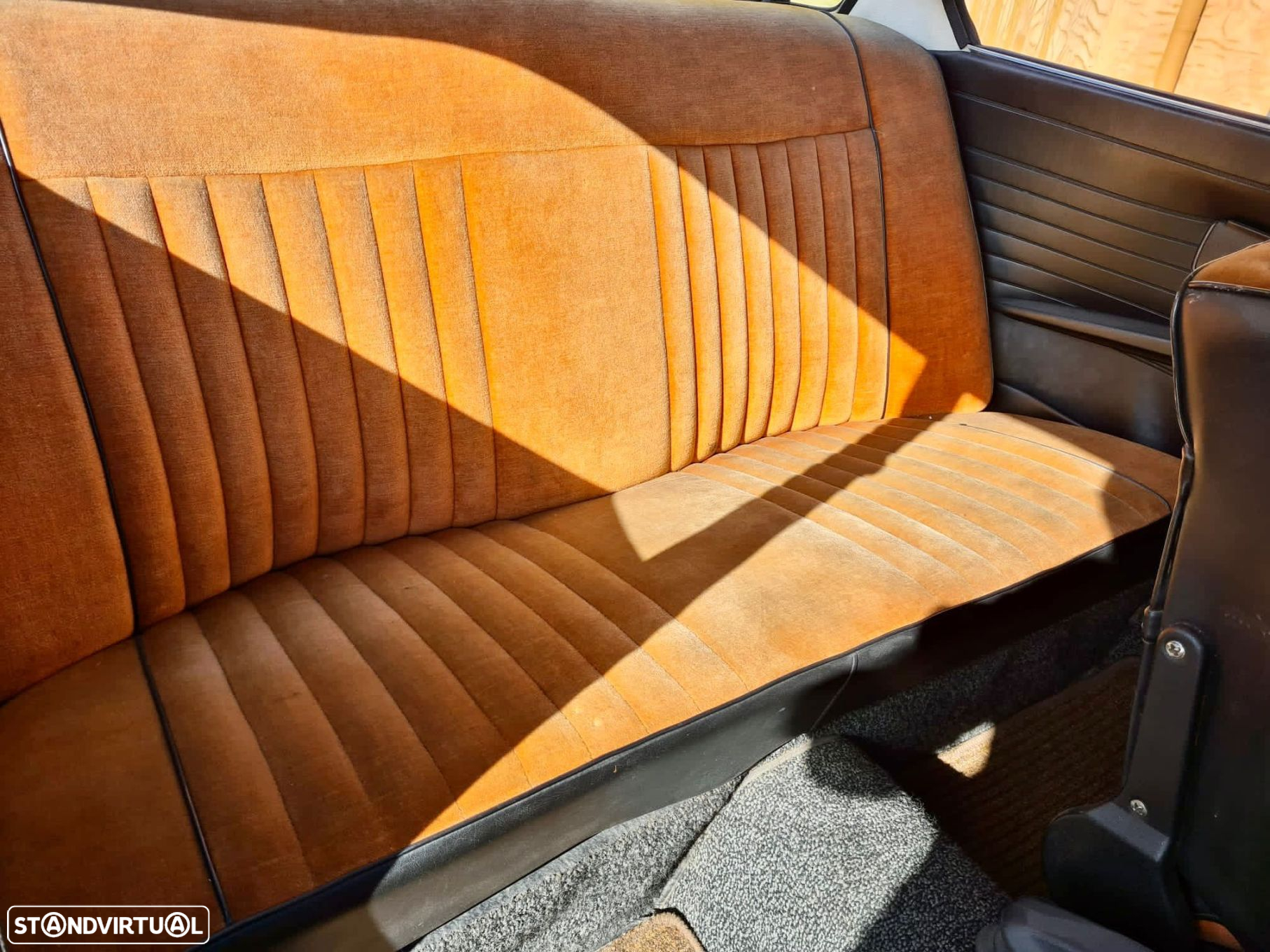 BMW 2002 - 21