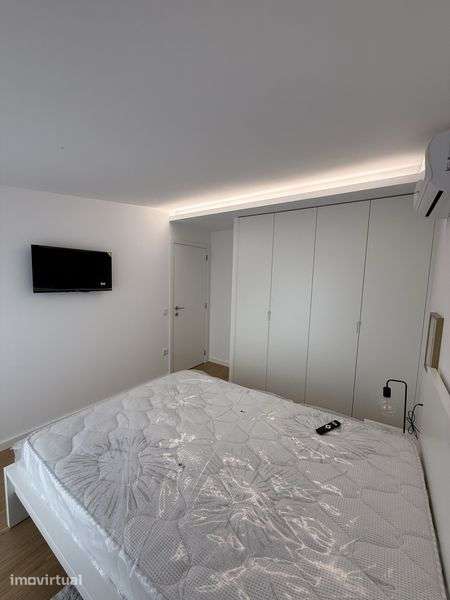 Arrenda-se T1 Novo e Totalmente Equipado em Perafita - Grande imagem: 5/8