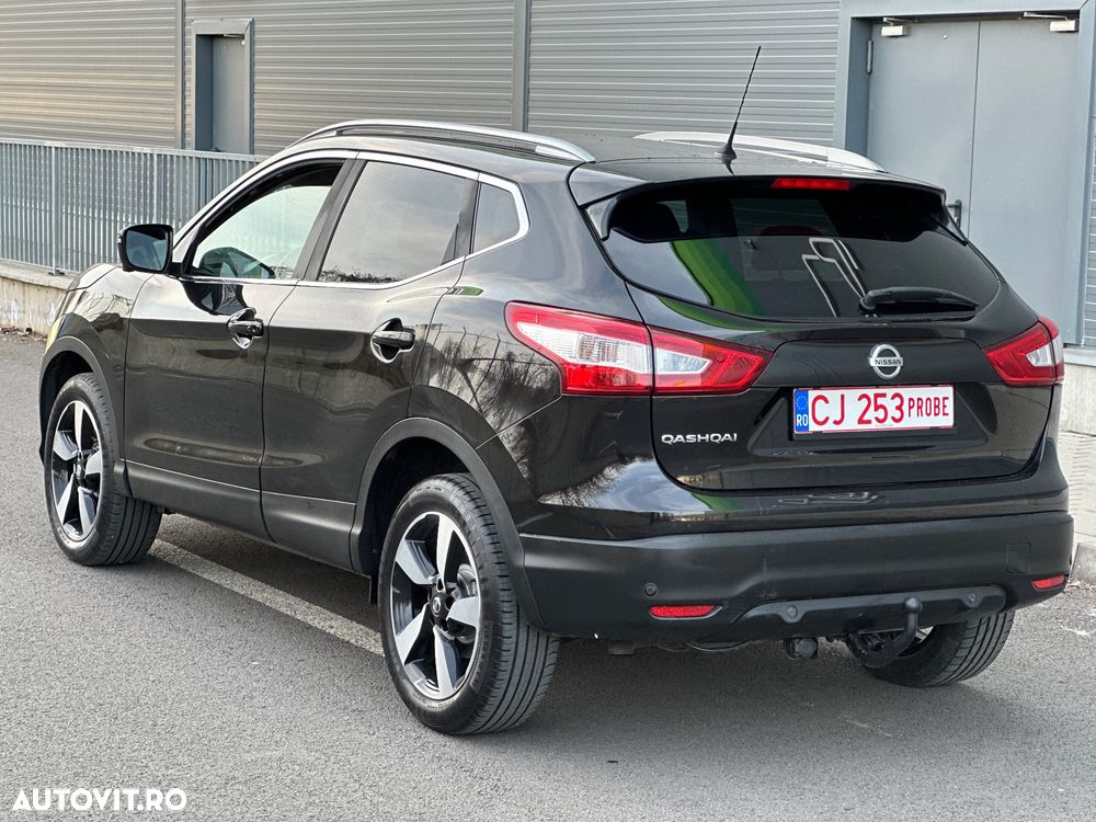 Nissan Qashqai 1.6 DIG-T N-Connecta - 31