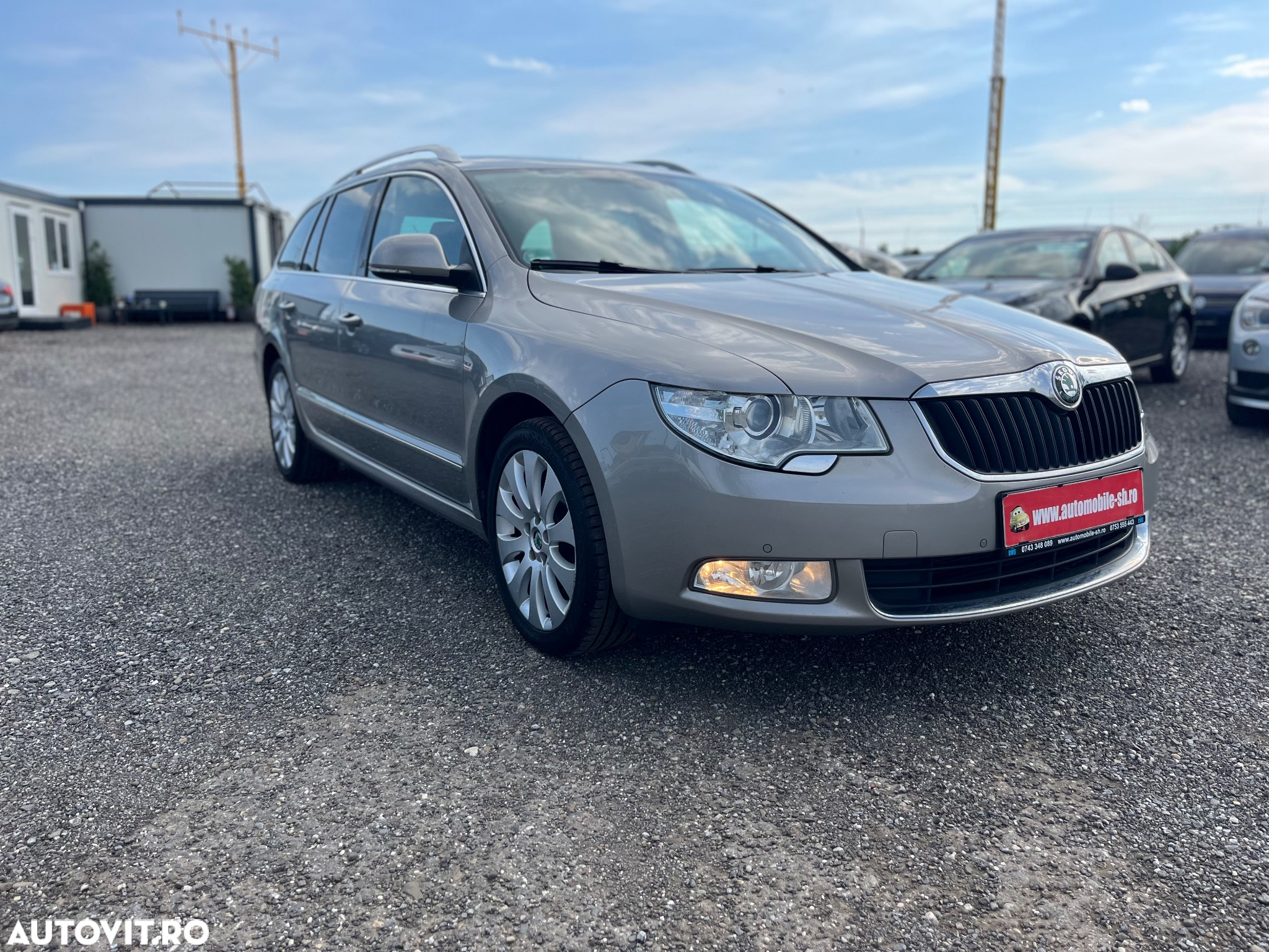 Skoda Superb 2.0 TDI 4x4 DSG Exclusive - 2