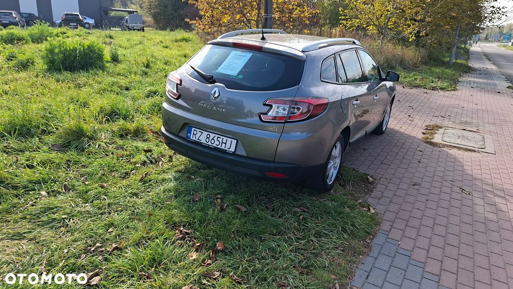 Renault Megane 2011 photo 3