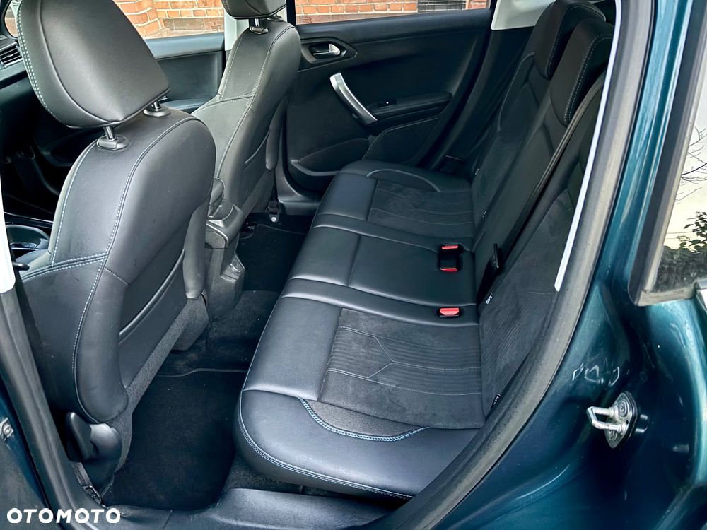 Peugeot 2008 PureTech 110 Stop&Start EAT6 Crossway - 10