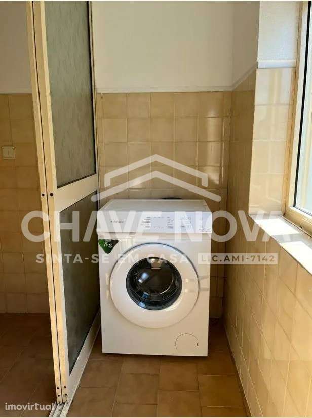 T2 c/ Marquise em Vilar do Paraíso - Grande imagem: 4/15