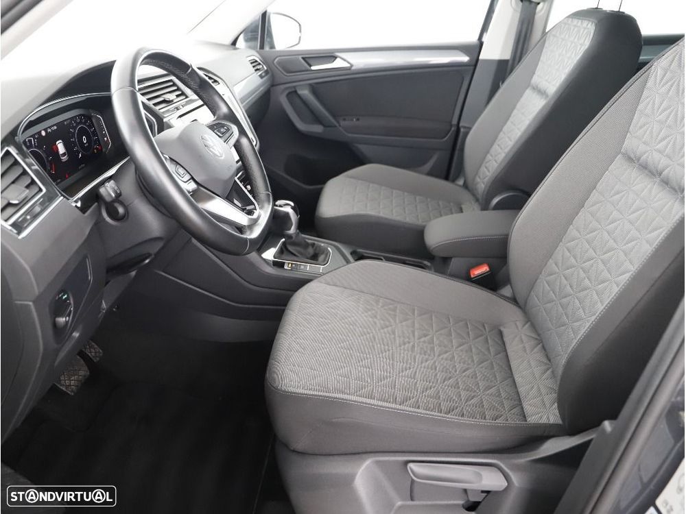 VW Tiguan 1.4 TSI eHybrid Life DSG - 23