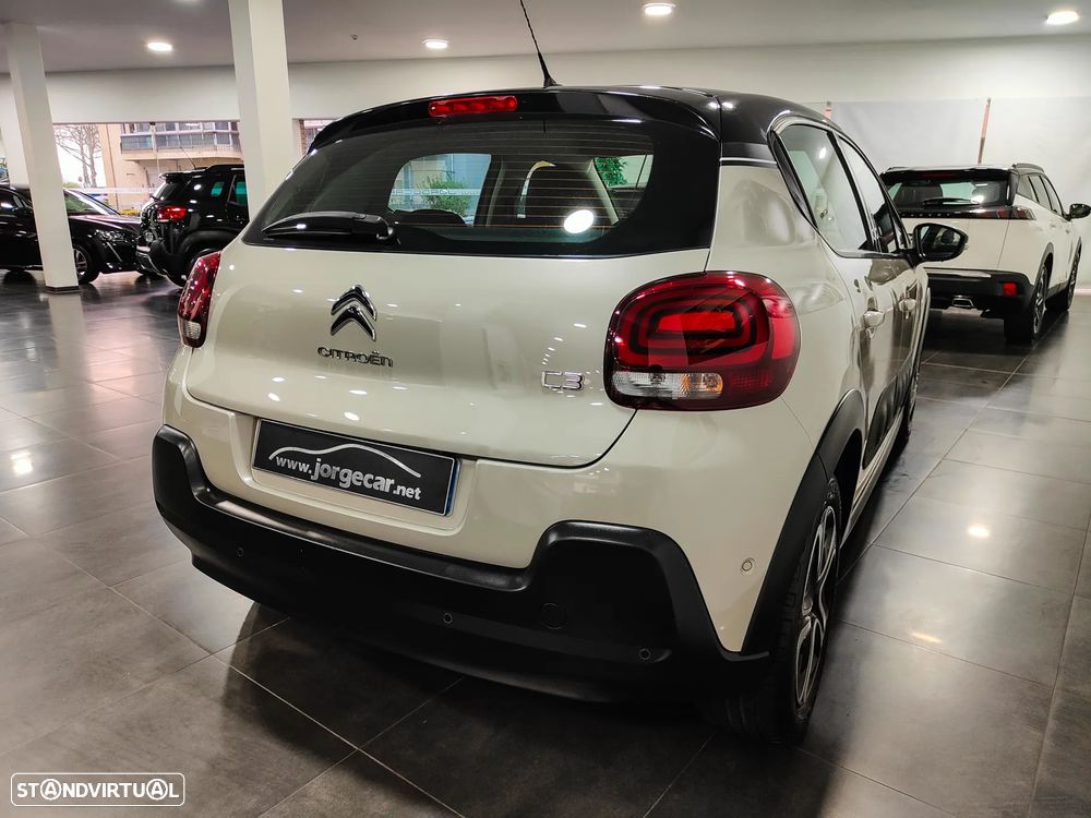 Citroën C3 1.2 PureTech Shine EAT6 - 21