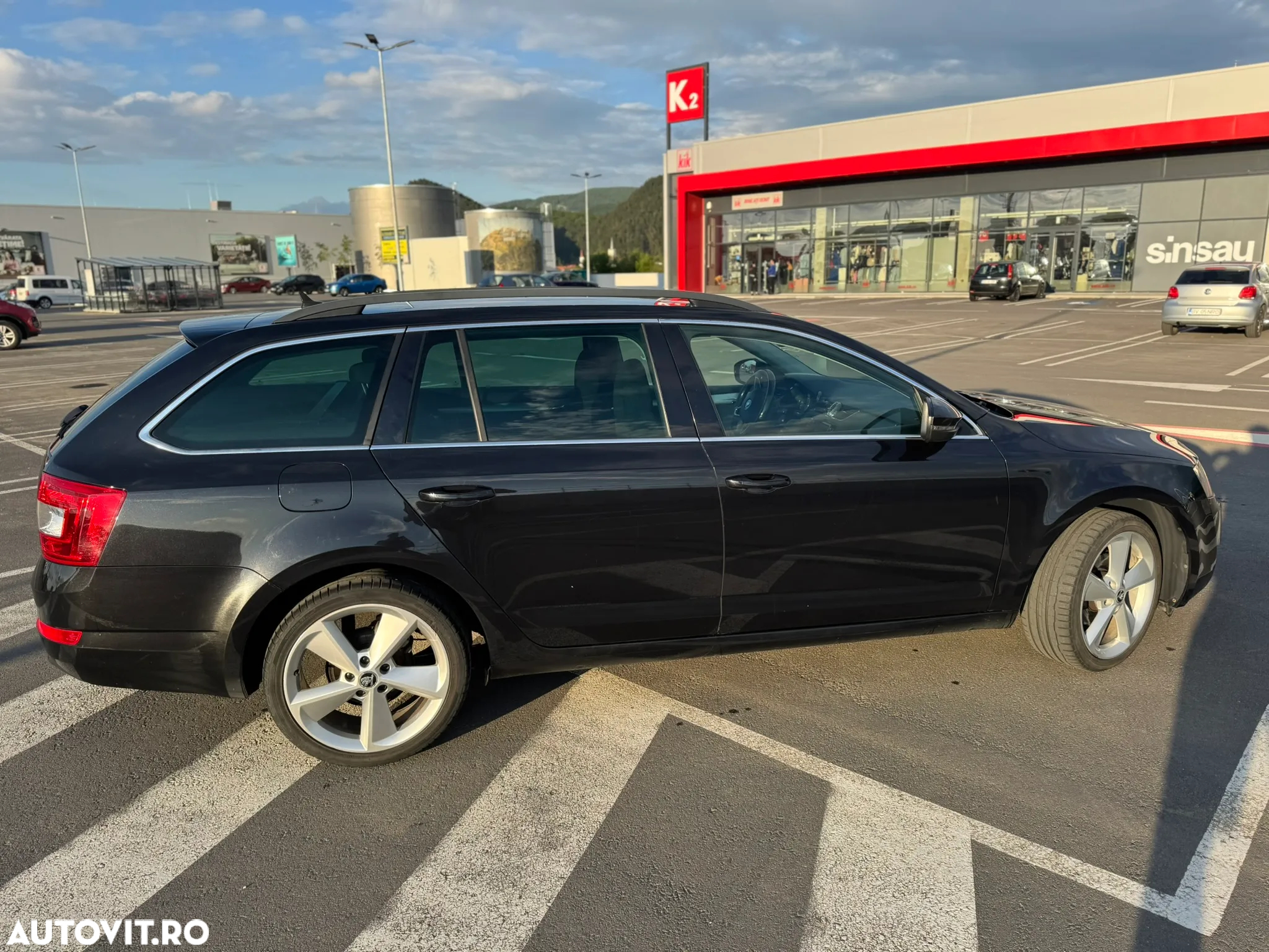 Skoda Octavia 2.0 TDI DSG Style - 3