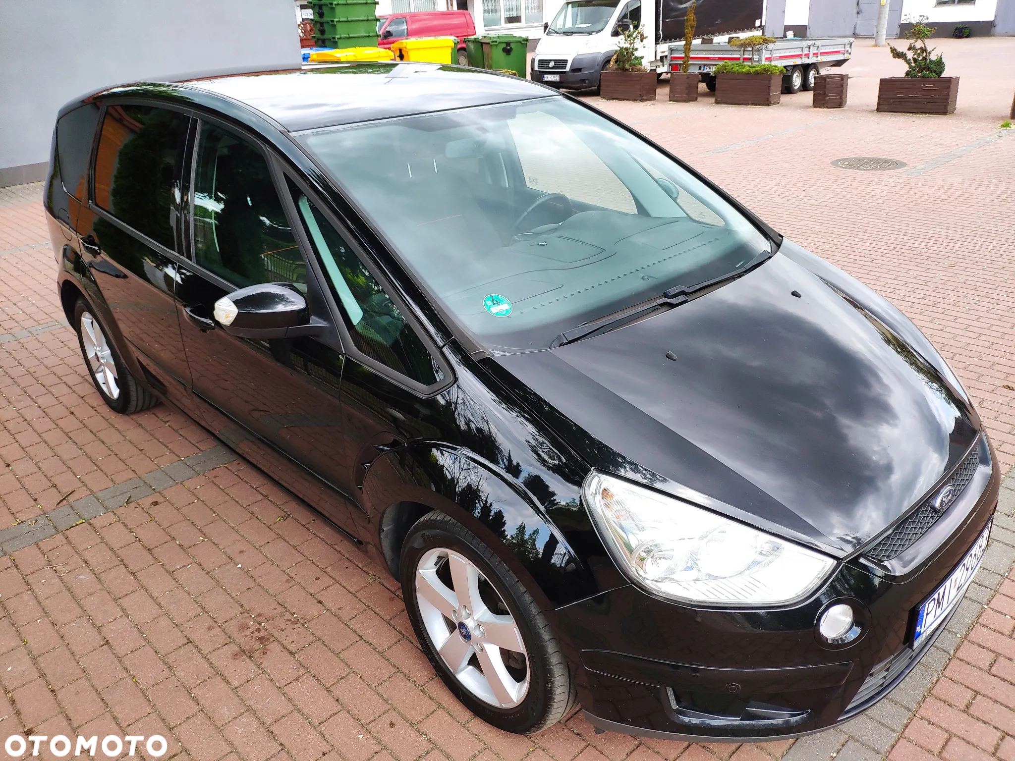 Ford S-Max - 25
