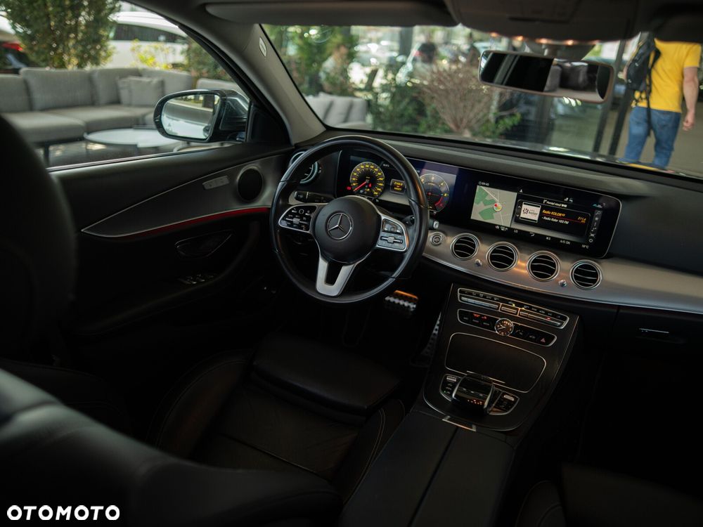 Mercedes-Benz Klasa E 200 d 9G-TRONIC Avantgarde - 16