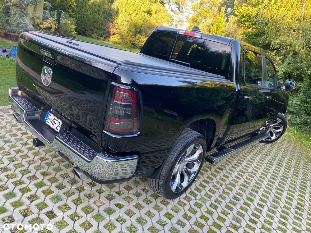 RAM 1500 - 12