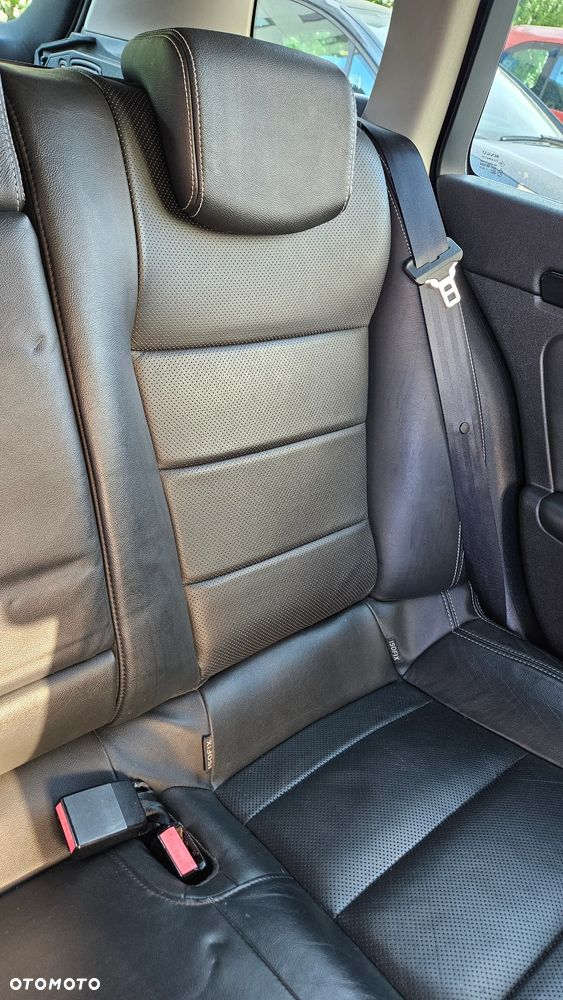 Renault Laguna dCi 175 FAP Initiale - 17