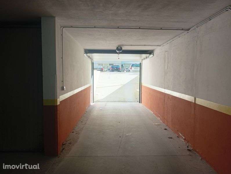 Garagem baixa de preço - Grande imagem: 4/7