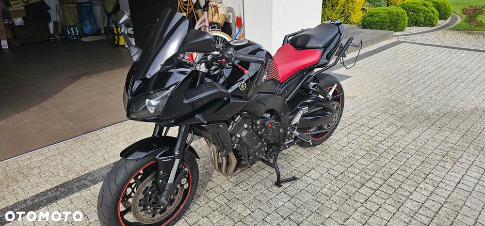 Yamaha FZ - 2