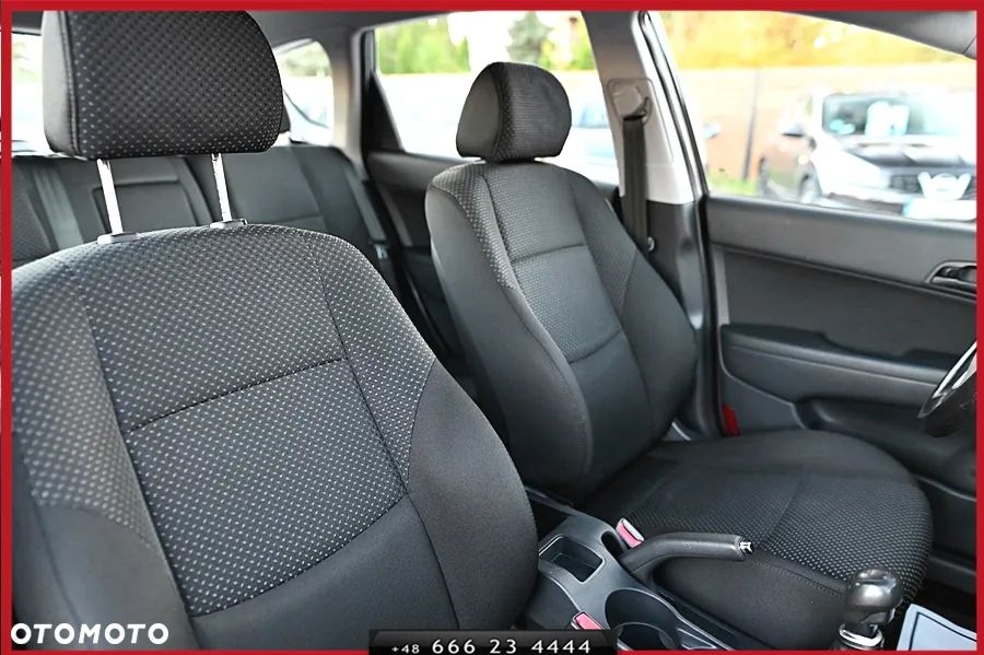 Hyundai i30 1.4 Comfort - 16