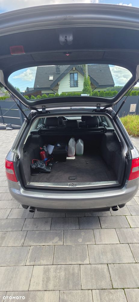 Audi A6 Avant 2.4 quattro - 9