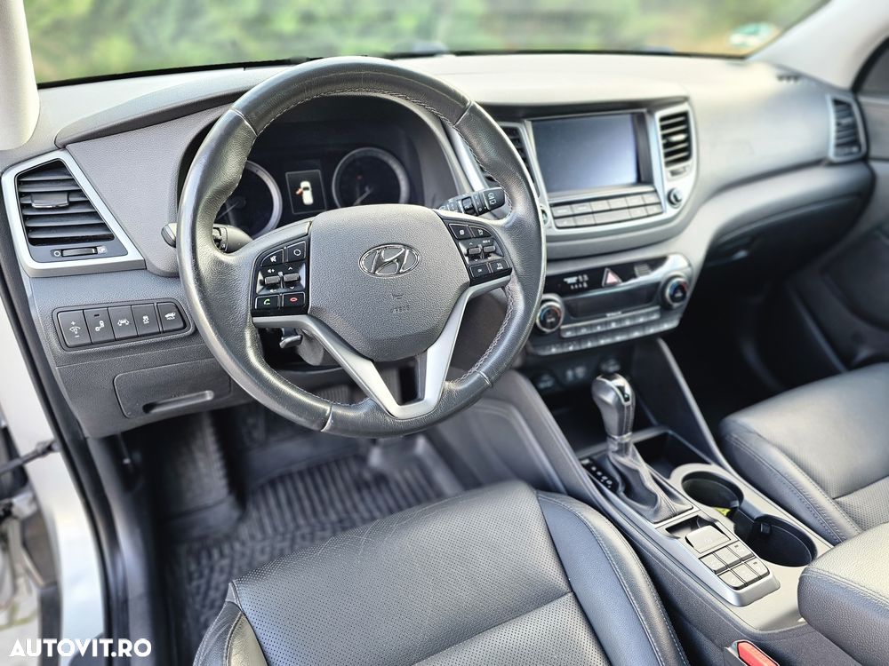 Hyundai Tucson 2.0 CRDI 4WD 6AT Premium+ - 7