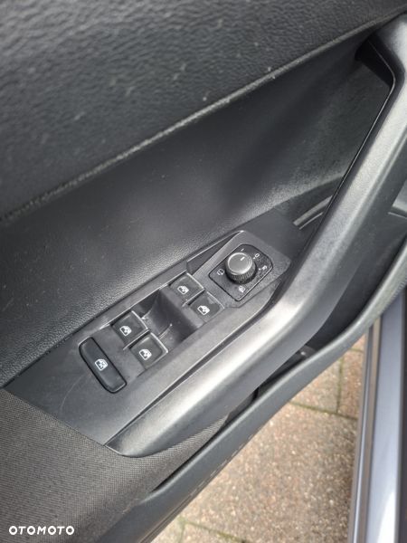 Volkswagen Polo 1.0 TSI United - 16