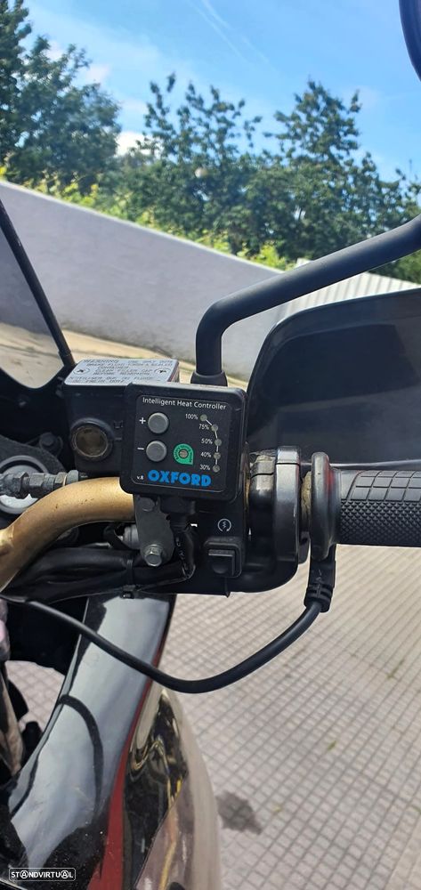 Honda XRV - 4