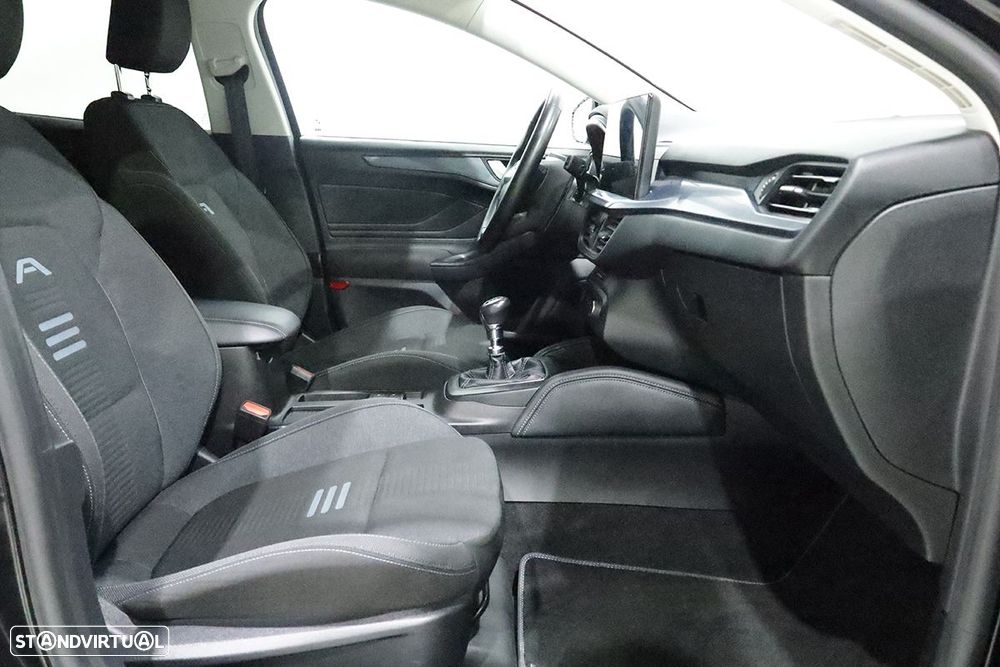 Ford Focus 1.0 EcoBoost MHEV Active - 17