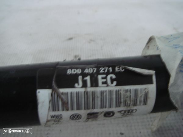 Transmissão Frente Esq Volkswagen Passat Variant (3B6) - 2