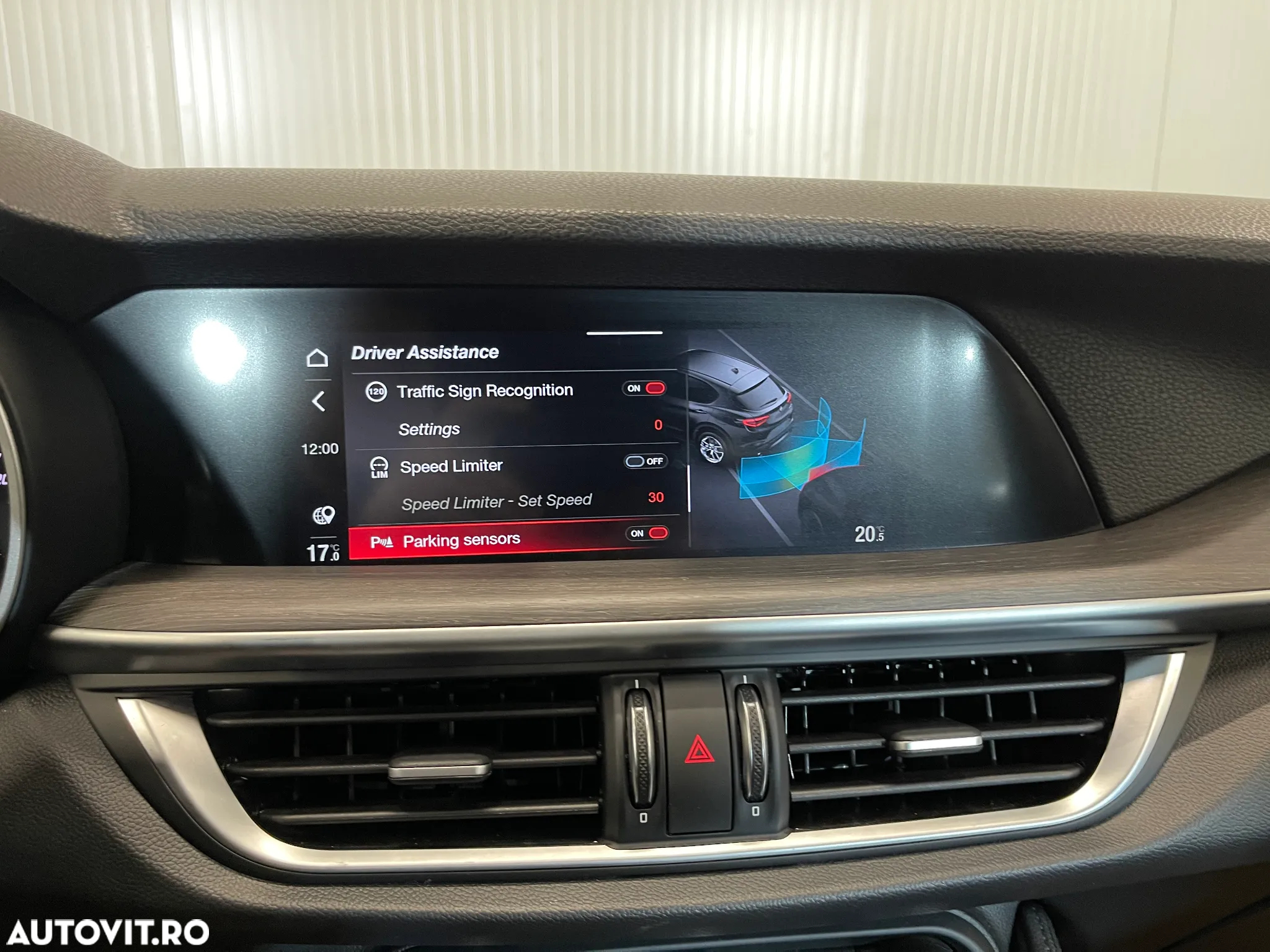 Alfa Romeo Stelvio 2.0 Turbo AWD AT8 Ti - 17
