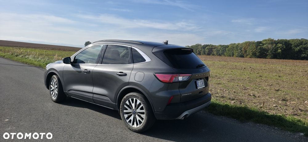 Ford Kuga - 3