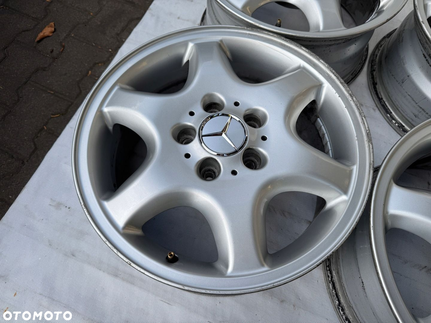 Felgi Mercedes CLK 16" 7J ET37 748 - 5
