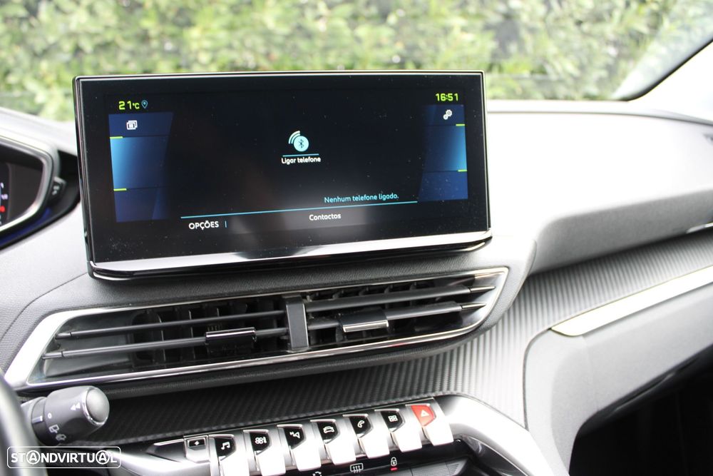 Peugeot 3008 1.6 Hybrid Allure e-EAT8 - 27