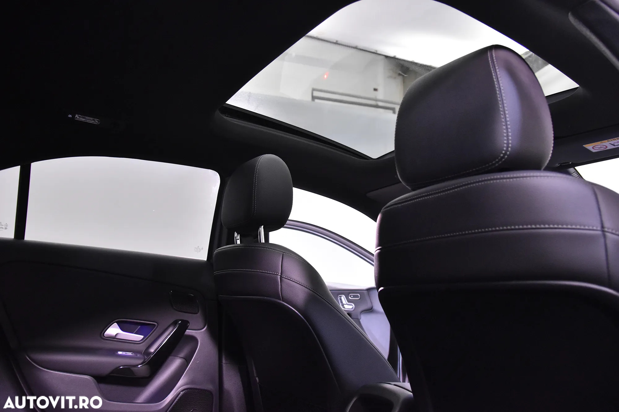Mercedes-Benz A 200 7G-DCT - 24