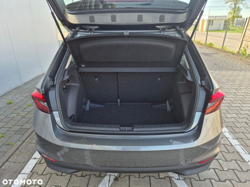 Skoda Fabia 1.0 TSI Drive DSG - 20