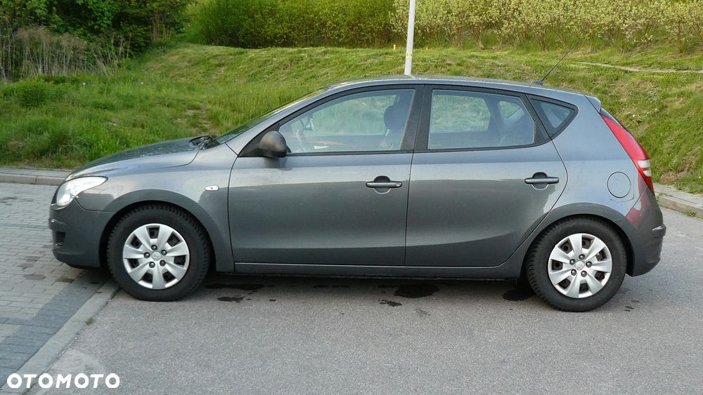 Hyundai i30 1.6 CRDi Classic + - 3