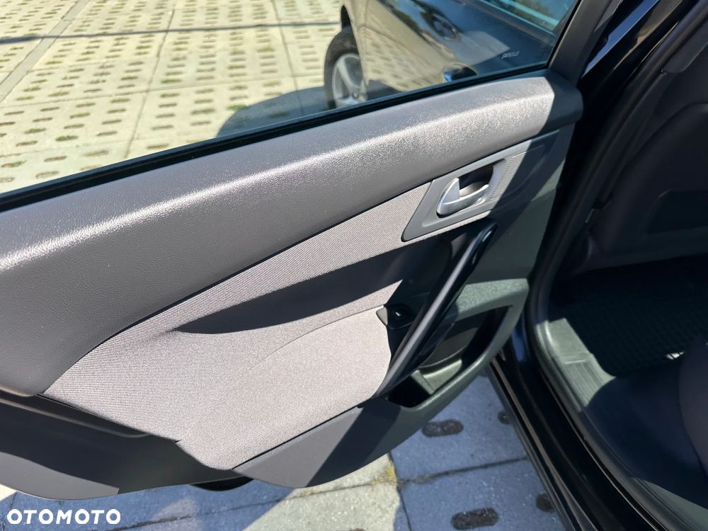 Peugeot 508 HDi FAP 140 Active - 16