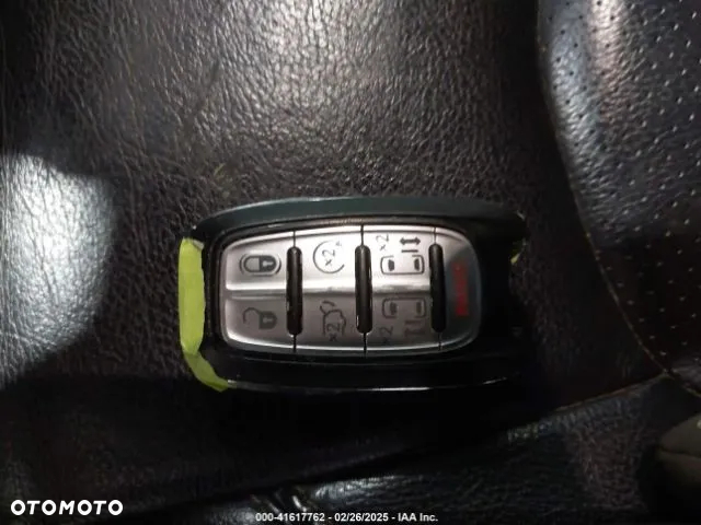 Chrysler Pacifica - 14