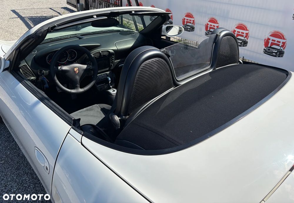 Porsche Boxster - 17