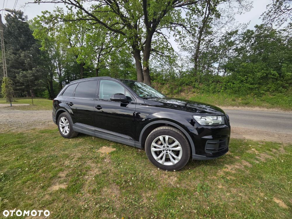 Audi Q7 - 1