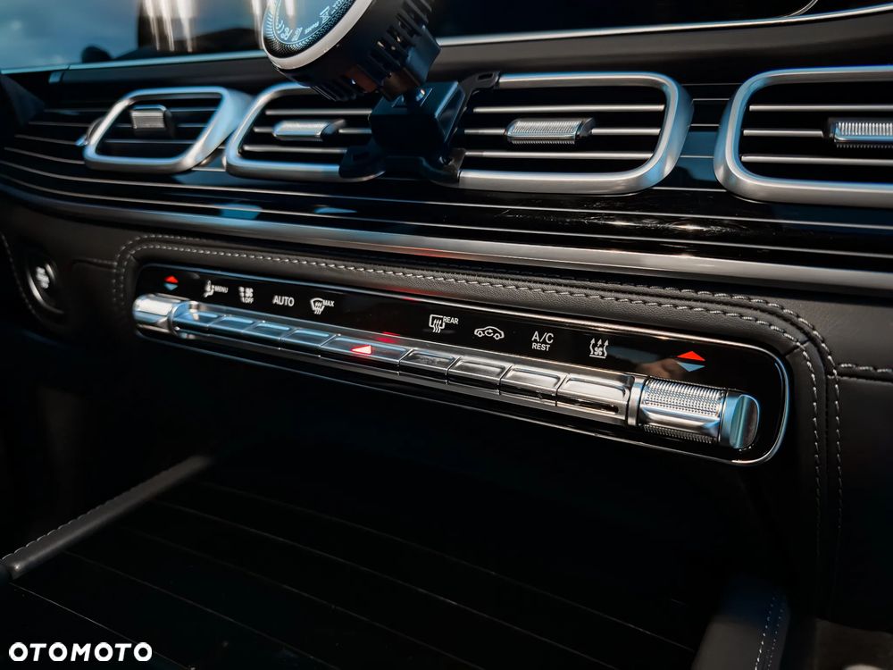 Mercedes-Benz GLS AMG 63 4-Matic+ - 17