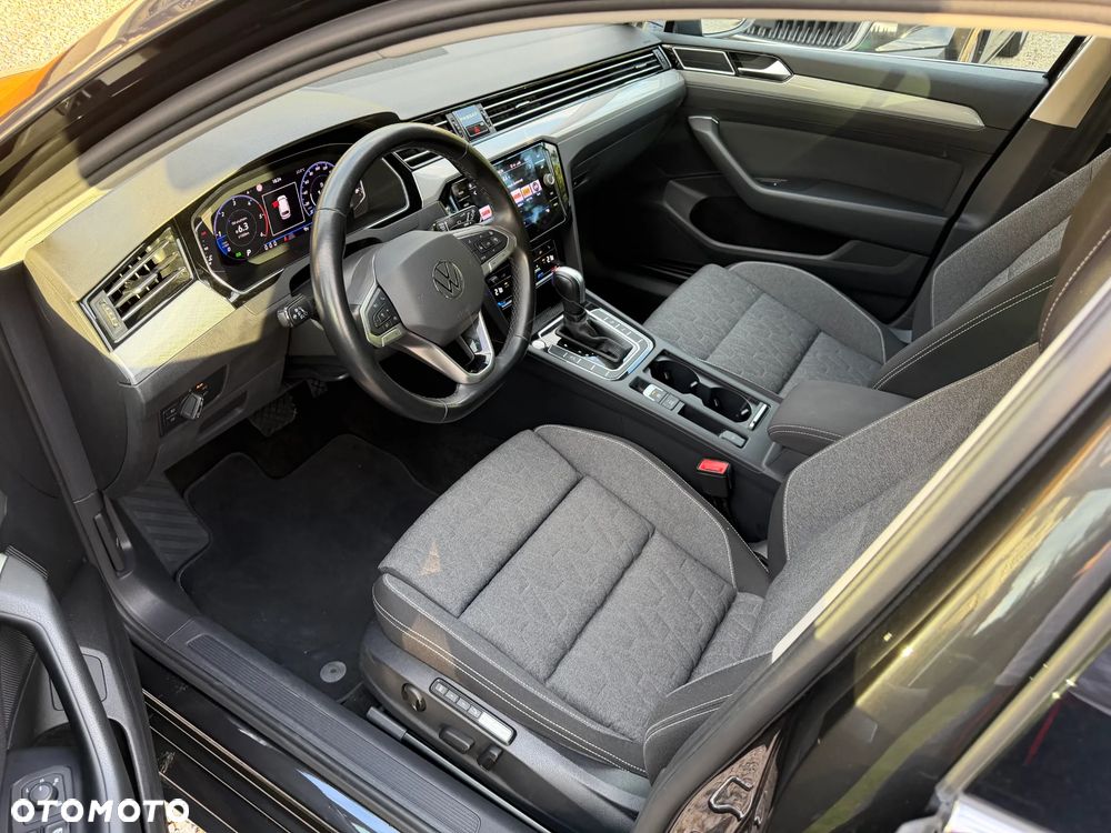 Volkswagen Passat Variant - 5