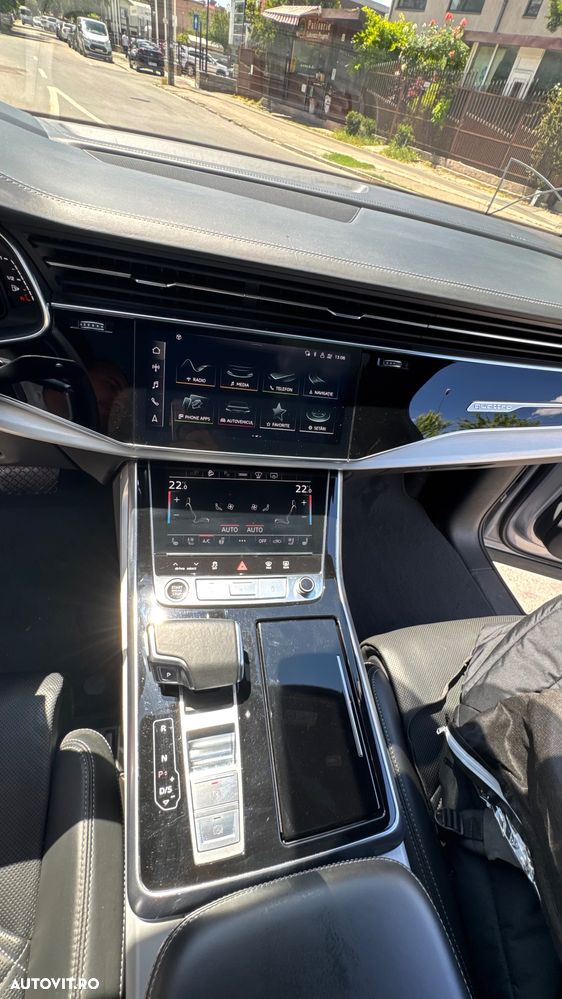 Audi Q7 3.0 55 TFSIe quattro Tiptronic S Line - 30