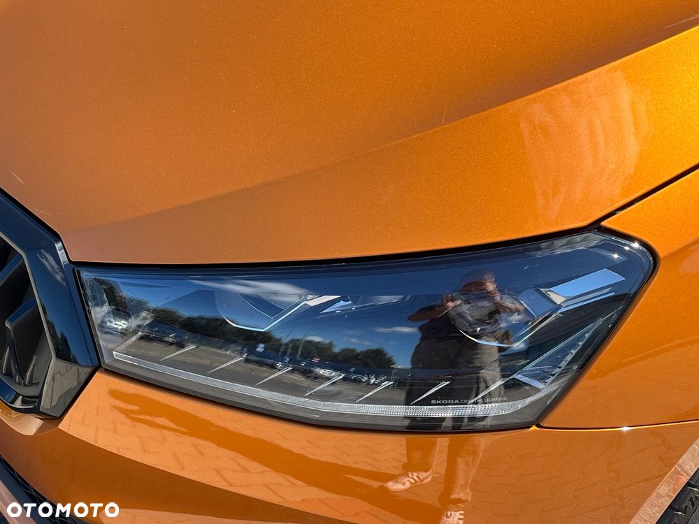 Skoda Fabia 1.5 TSI Monte Carlo DSG - 11