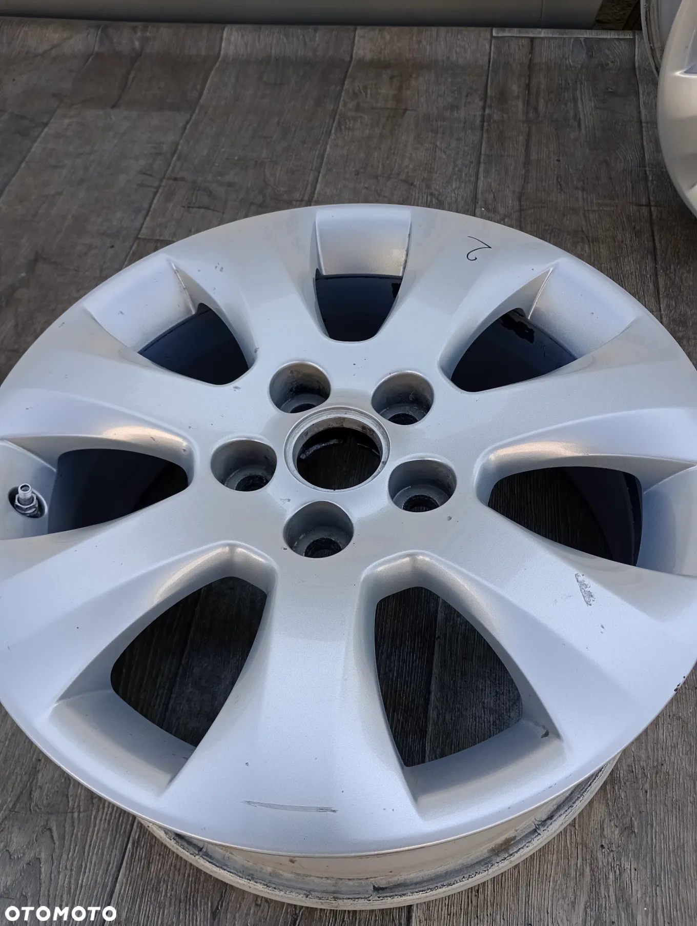 FELGA ALUMINIOWA 5X120 R17 7J ET41 67,1 BORBET GM OPO77K1 - 7