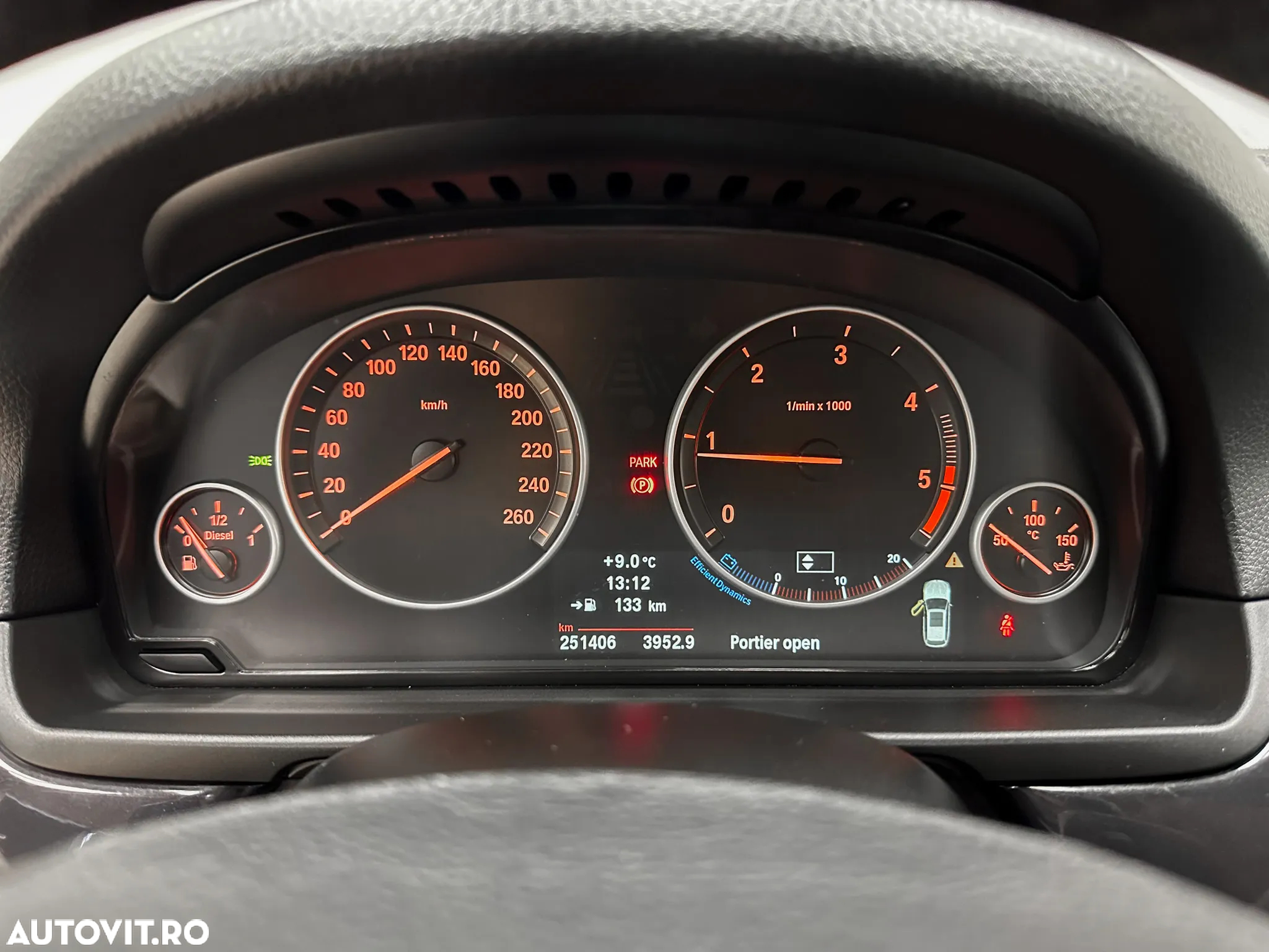 BMW Seria 5 520d Touring - 24