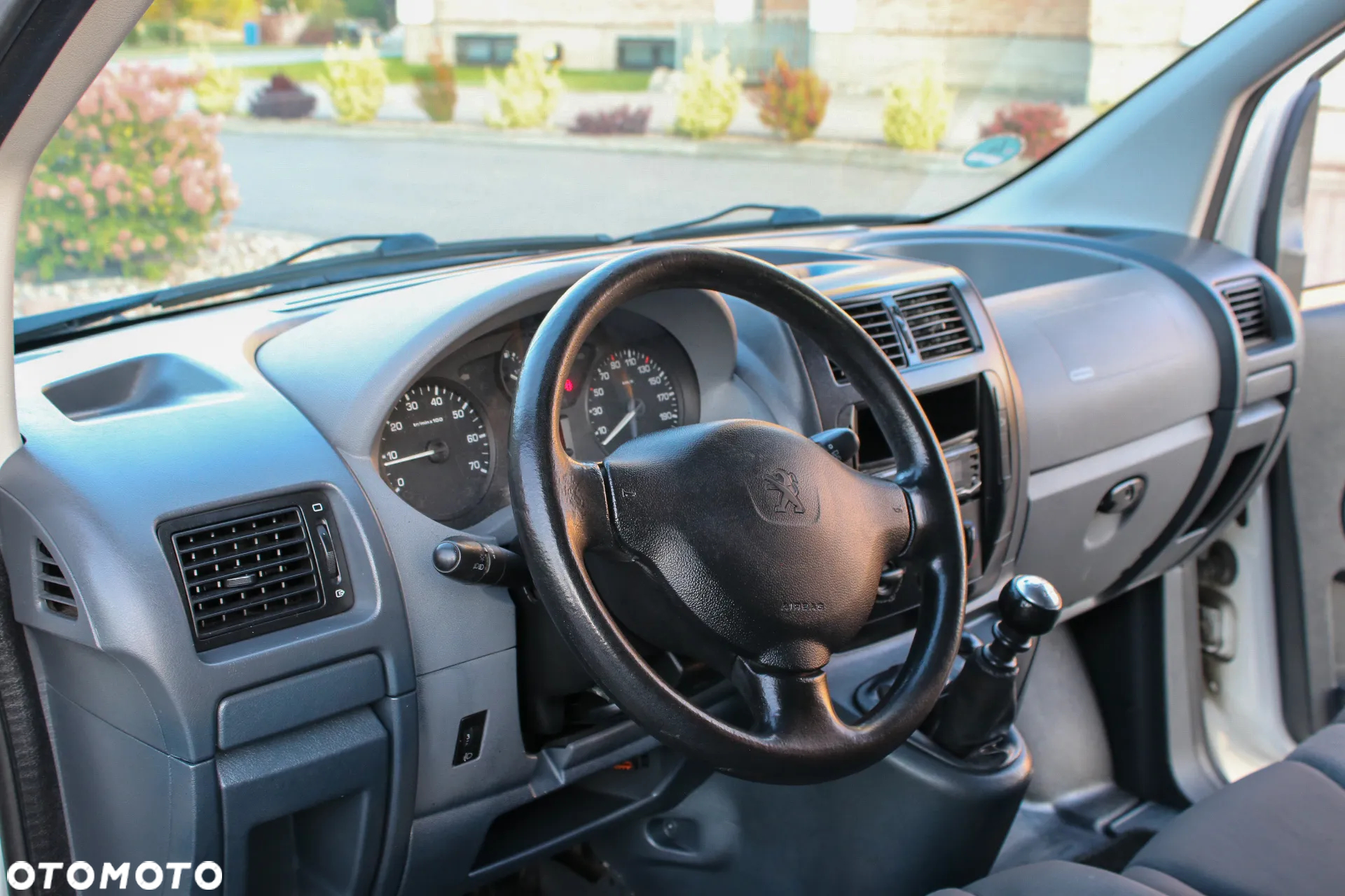 Peugeot Expert - 17