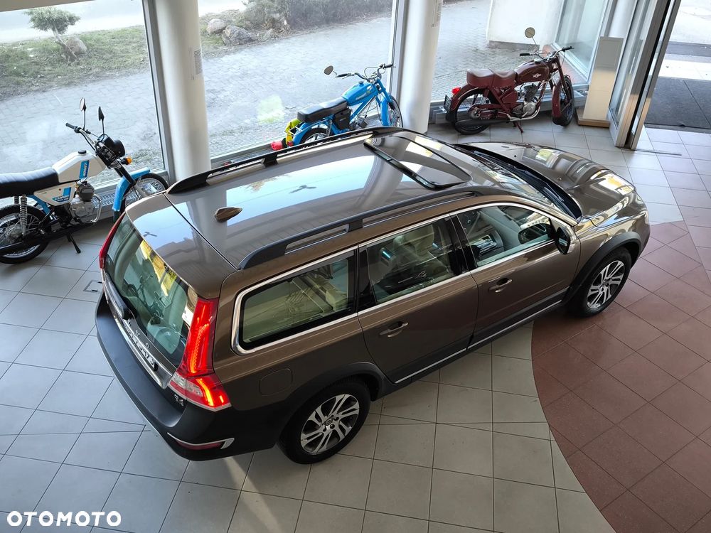 Volvo XC 70 D4 AWD Summum - 32