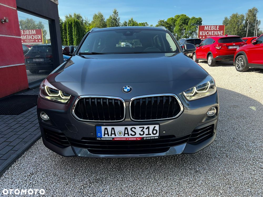 BMW X2 sDrive18i Advantage Plus - 20