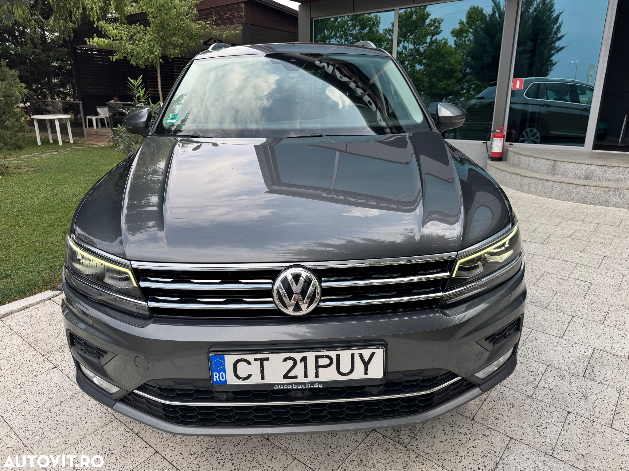 Volkswagen Tiguan 2.0 TDI 4Mot DSG Comfortline - 39