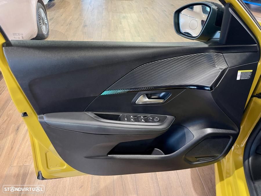 Peugeot 208 1.2 PureTech Allure Pack EAT8 - 25