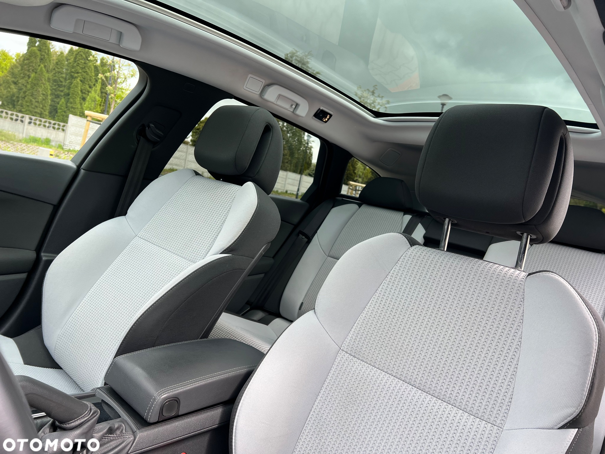 Peugeot 508 SW HDi FAP 140 Family - 16