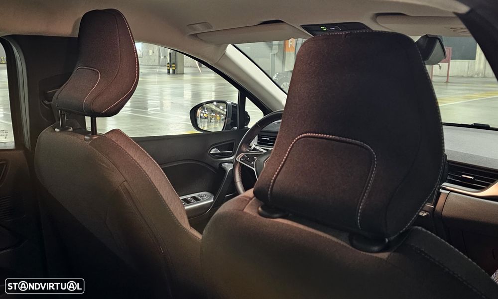 Renault Captur BLUE dCi 115 EDC BUSINESS EDITION - 6