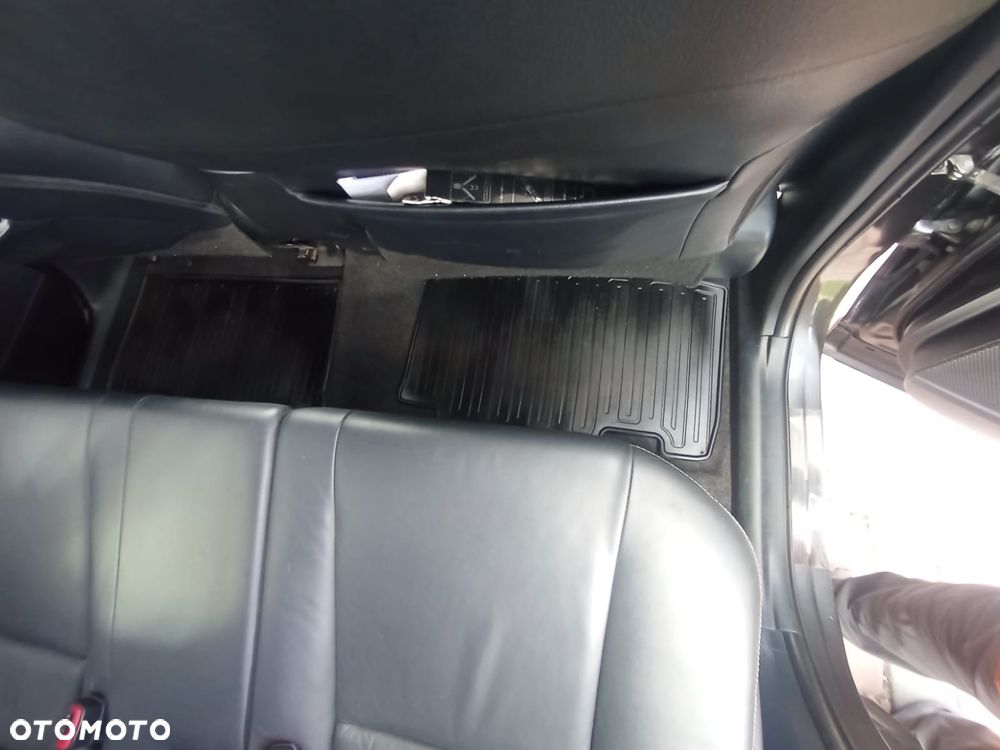 Toyota RAV4 2.0 D-4D Prestige - 24