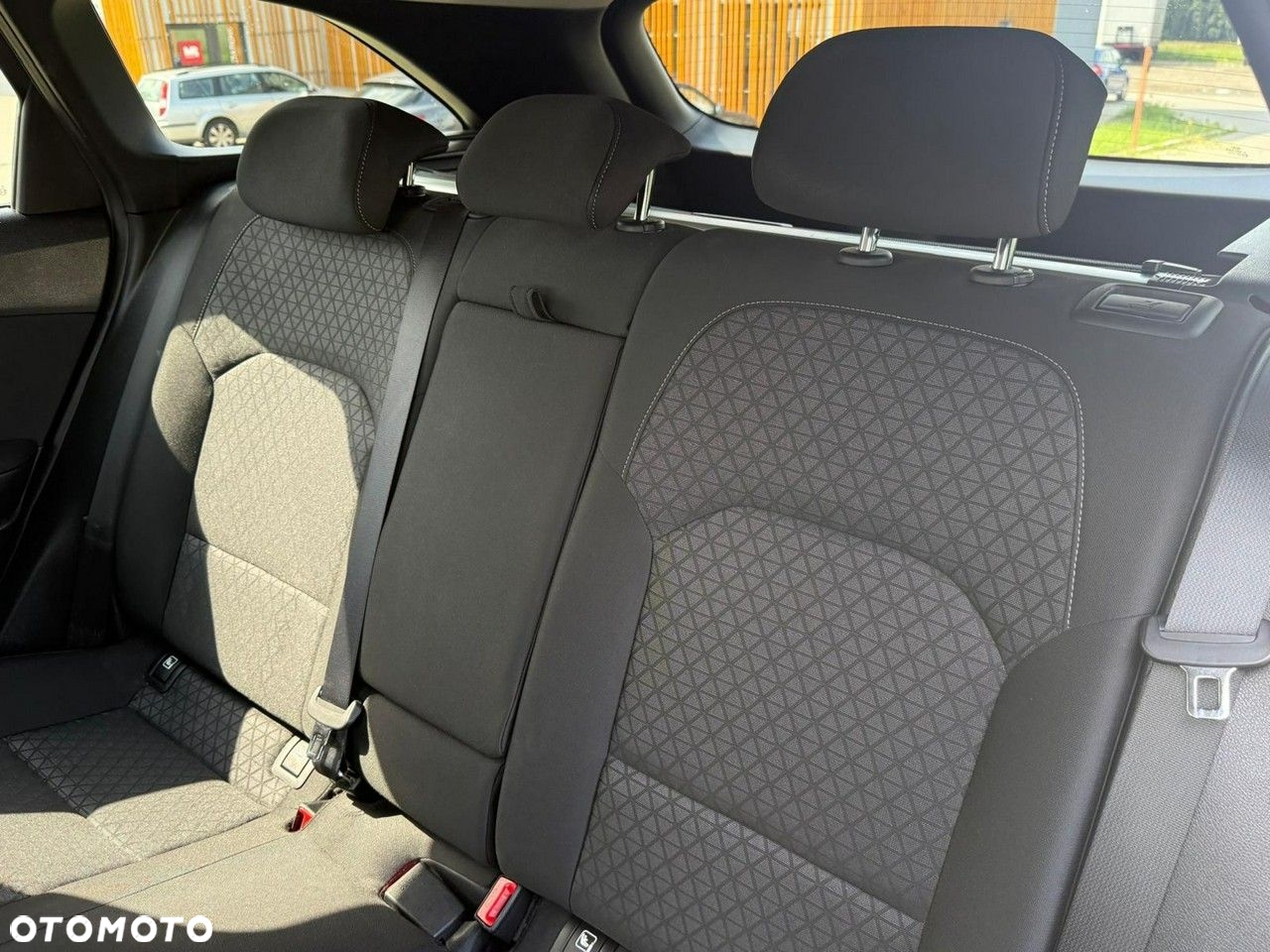 Kia Ceed 1.5 T-GDI Business Line - 19