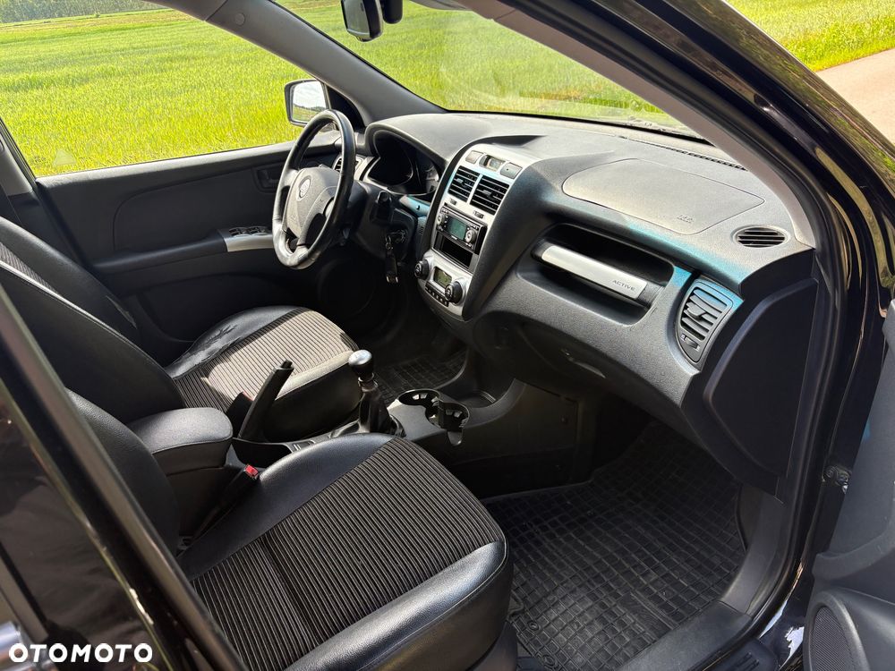 Kia Sportage 2.0 CRDi Expedition + - 13